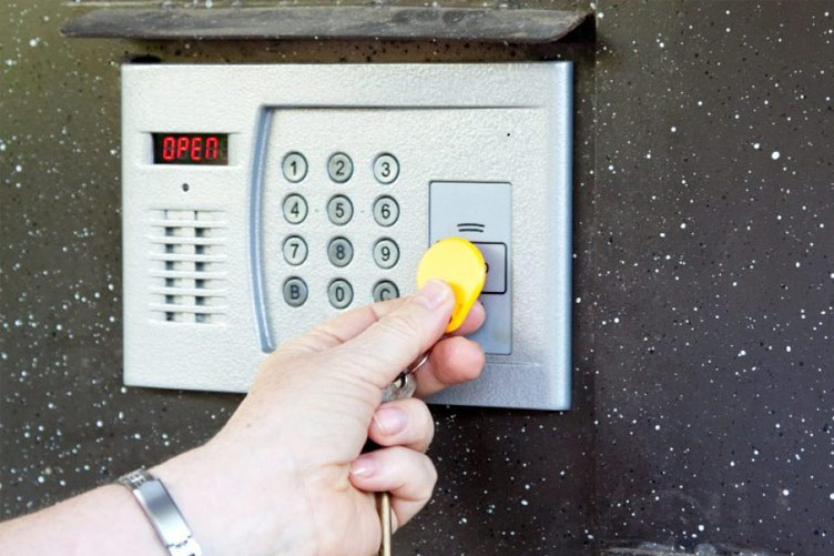 benefits-of-keyless-entry-systems